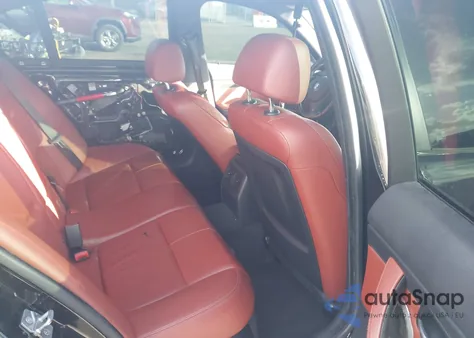 2010 BMW M3 z USA, uszkodzony, nr VIN WBSPM9C53AE202004